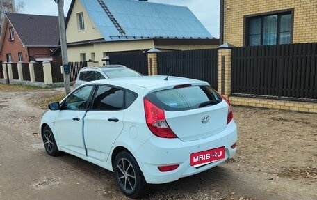 Hyundai Solaris II рестайлинг, 2013 год, 962 000 рублей, 5 фотография
