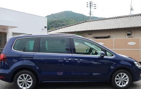 Volkswagen Sharan II, 2021 год, 1 550 000 рублей, 6 фотография