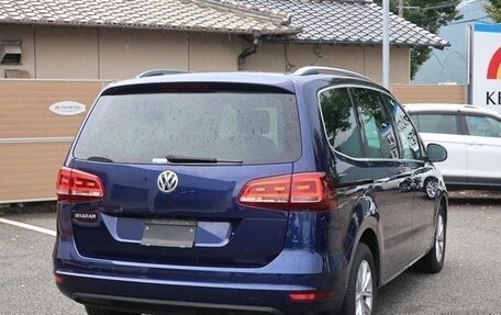 Volkswagen Sharan II, 2021 год, 1 550 000 рублей, 5 фотография