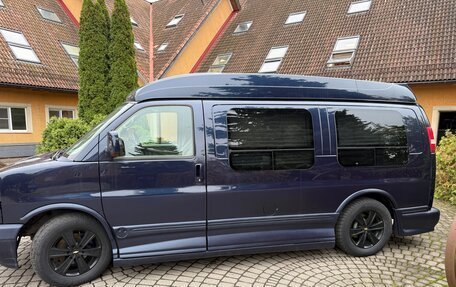 Chevrolet Express II, 2008 год, 2 000 000 рублей, 2 фотография