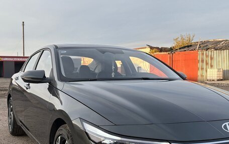 Hyundai Elantra, 2025 год, 2 200 000 рублей, 2 фотография