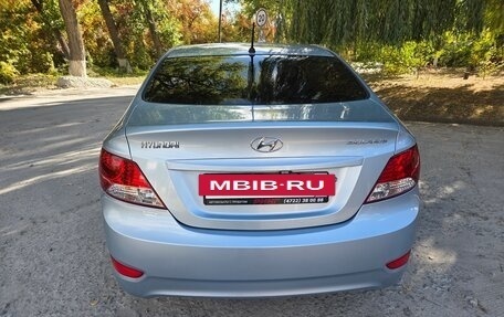 Hyundai Solaris II рестайлинг, 2011 год, 760 000 рублей, 13 фотография