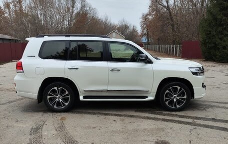 Toyota Land Cruiser 200, 2020 год, 11 000 000 рублей, 4 фотография