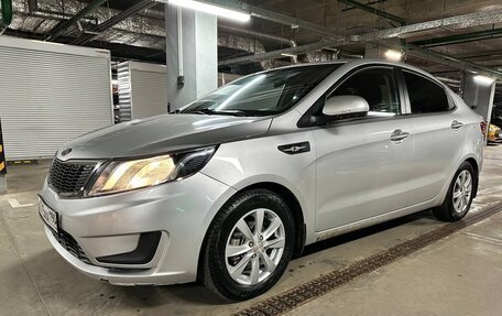 KIA Rio III рестайлинг, 2013 год, 890 000 рублей, 4 фотография