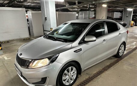 KIA Rio III рестайлинг, 2013 год, 890 000 рублей, 6 фотография