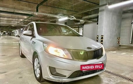 KIA Rio III рестайлинг, 2013 год, 890 000 рублей, 2 фотография