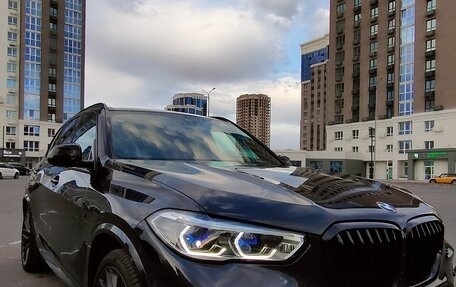 BMW X5, 2019 год, 6 850 000 рублей, 3 фотография