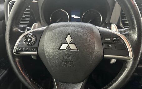 Mitsubishi Outlander III рестайлинг 3, 2012 год, 1 040 000 рублей, 8 фотография