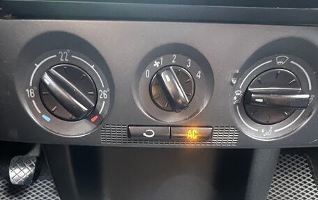 Skoda Fabia I, 2005 год, 397 000 рублей, 11 фотография