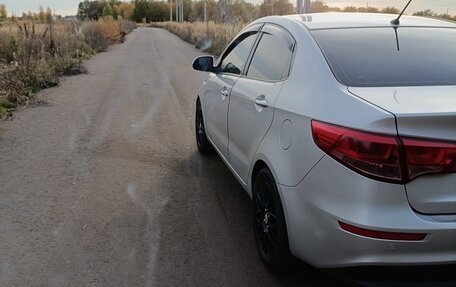 KIA Rio III рестайлинг, 2015 год, 750 000 рублей, 6 фотография