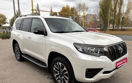 Toyota Land Cruiser Prado 150 рестайлинг 2, 2022 год, 7 499 000 рублей, 8 фотография