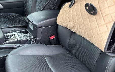 Toyota Land Cruiser Prado 150 рестайлинг 2, 2022 год, 7 499 000 рублей, 10 фотография