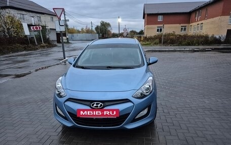 Hyundai i30 II рестайлинг, 2012 год, 950 000 рублей, 2 фотография