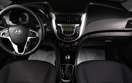 Hyundai Solaris II рестайлинг, 2013 год, 749 000 рублей, 7 фотография