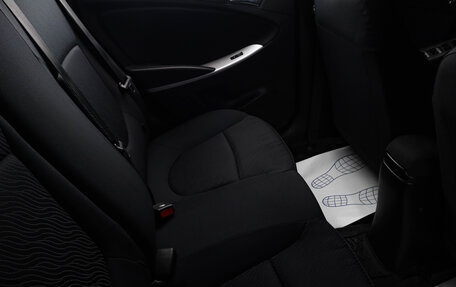Hyundai Solaris II рестайлинг, 2013 год, 749 000 рублей, 18 фотография