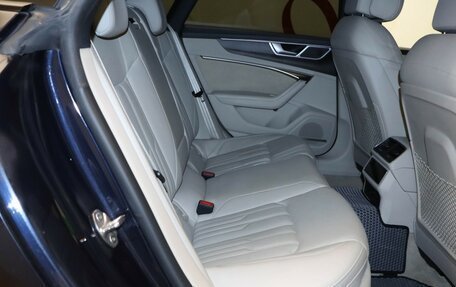 Audi A7, 2019 год, 4 480 000 рублей, 24 фотография