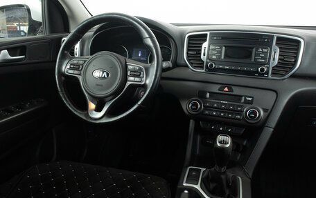 KIA Sportage IV рестайлинг, 2017 год, 1 629 000 рублей, 12 фотография