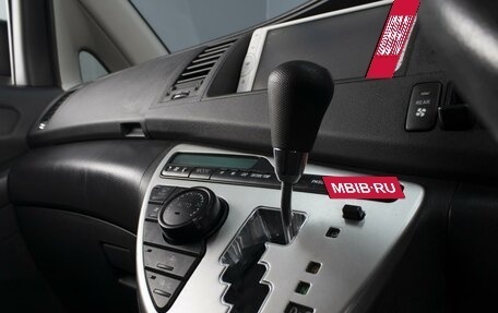 Toyota ISis I, 2014 год, 1 200 000 рублей, 11 фотография