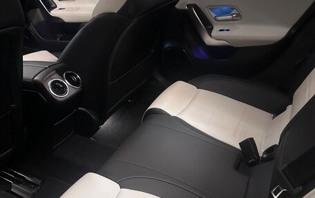 Mercedes-Benz A-Класс, 2019 год, 3 700 000 рублей, 9 фотография