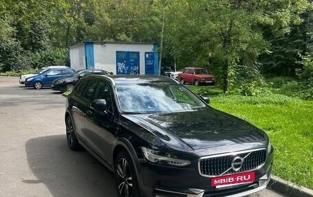 Volvo V90 Cross Country I рестайлинг, 2019 год, 3 299 000 рублей, 2 фотография