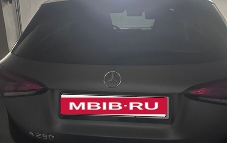 Mercedes-Benz A-Класс, 2019 год, 3 700 000 рублей, 2 фотография