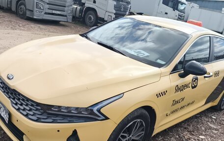 KIA K5, 2021 год, 1 590 000 рублей, 2 фотография