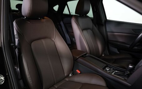 Mazda CX-4, 2023 год, 2 849 000 рублей, 23 фотография