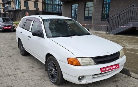 Nissan AD II, 2001 год, 270 000 рублей, 1 фотография