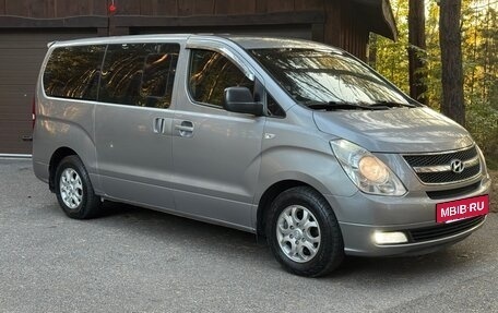 Hyundai Grand Starex Grand Starex I рестайлинг 2, 2011 год, 1 480 000 рублей, 2 фотография