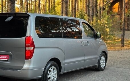 Hyundai Grand Starex Grand Starex I рестайлинг 2, 2011 год, 1 480 000 рублей, 3 фотография