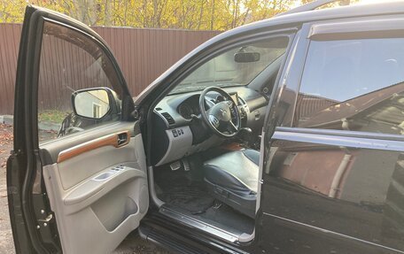 Mitsubishi Pajero Sport II рестайлинг, 2008 год, 1 980 000 рублей, 7 фотография