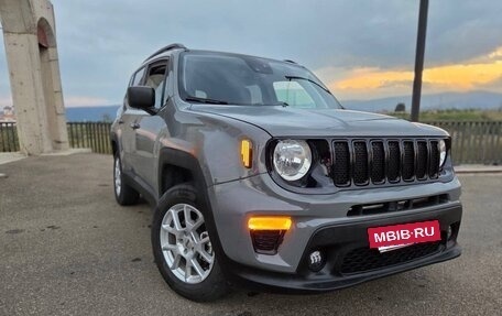 Jeep Renegade I рестайлинг, 2022 год, 2 100 610 рублей, 3 фотография