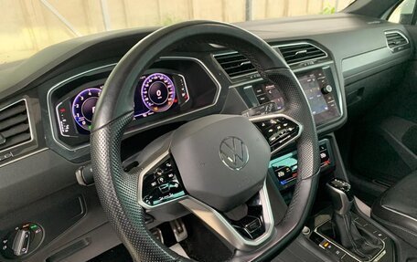 Volkswagen Tiguan II, 2021 год, 3 350 000 рублей, 6 фотография