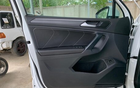 Volkswagen Tiguan II, 2021 год, 3 350 000 рублей, 9 фотография