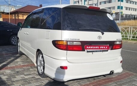 Toyota Estima III рестайлинг -2, 2002 год, 1 200 000 рублей, 3 фотография