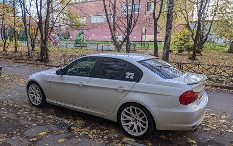 BMW 3 серия, 2011 год, 1 450 000 рублей, 5 фотография