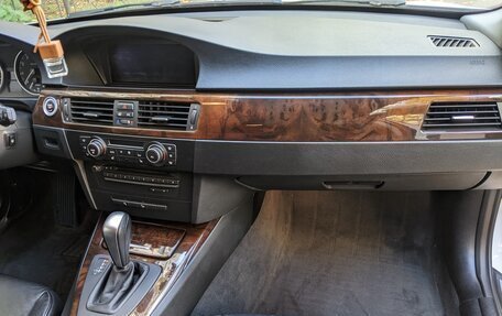 BMW 3 серия, 2011 год, 1 450 000 рублей, 9 фотография