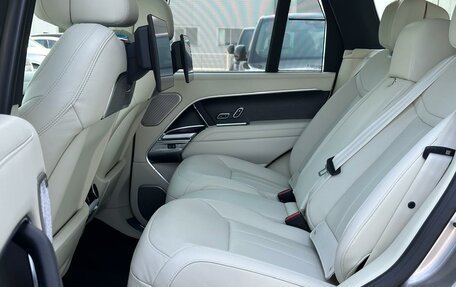 Land Rover Range Rover IV рестайлинг, 2025 год, 27 590 000 рублей, 10 фотография