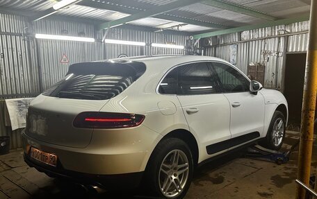 Porsche Macan I рестайлинг, 2016 год, 4 400 000 рублей, 15 фотография