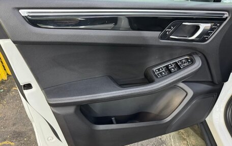 Porsche Macan I рестайлинг, 2016 год, 4 400 000 рублей, 11 фотография