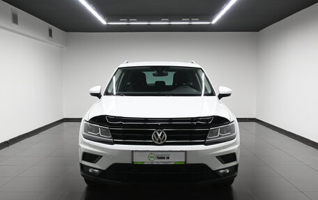 Volkswagen Tiguan II, 2019 год, 2 445 000 рублей, 3 фотография