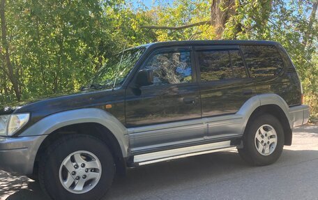 Toyota Land Cruiser Prado 90 рестайлинг, 2001 год, 1 550 000 рублей, 5 фотография