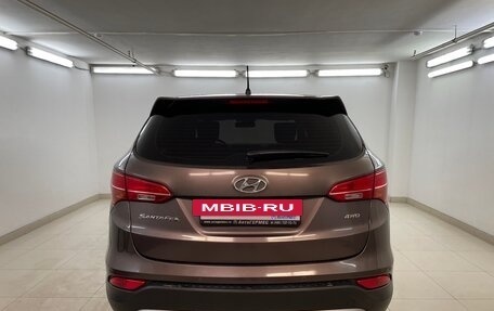 Hyundai Santa Fe III рестайлинг, 2015 год, 2 390 000 рублей, 3 фотография