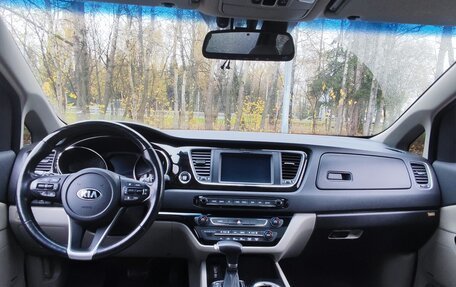 KIA Carnival III, 2019 год, 3 450 000 рублей, 14 фотография