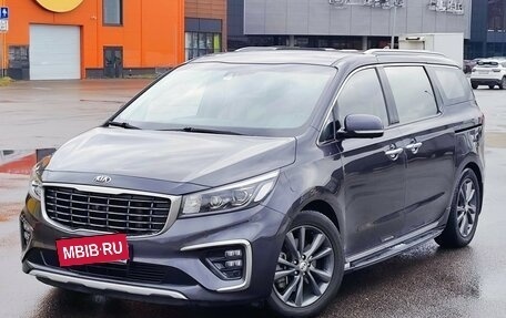 KIA Carnival III, 2019 год, 3 450 000 рублей, 7 фотография