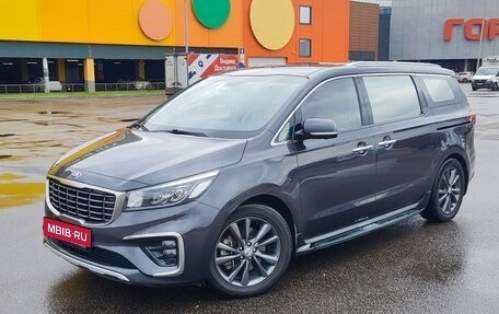 KIA Carnival III, 2019 год, 3 450 000 рублей, 6 фотография