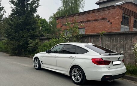 BMW 3 серия, 2018 год, 2 300 000 рублей, 1 фотография