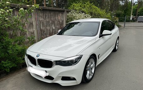 BMW 3 серия, 2018 год, 2 300 000 рублей, 11 фотография