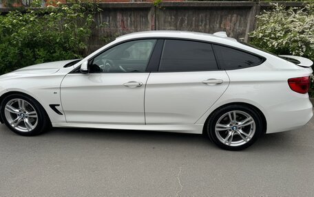 BMW 3 серия, 2018 год, 2 300 000 рублей, 14 фотография