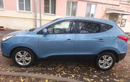 Hyundai ix35 I рестайлинг, 2012 год, 890 000 рублей, 4 фотография